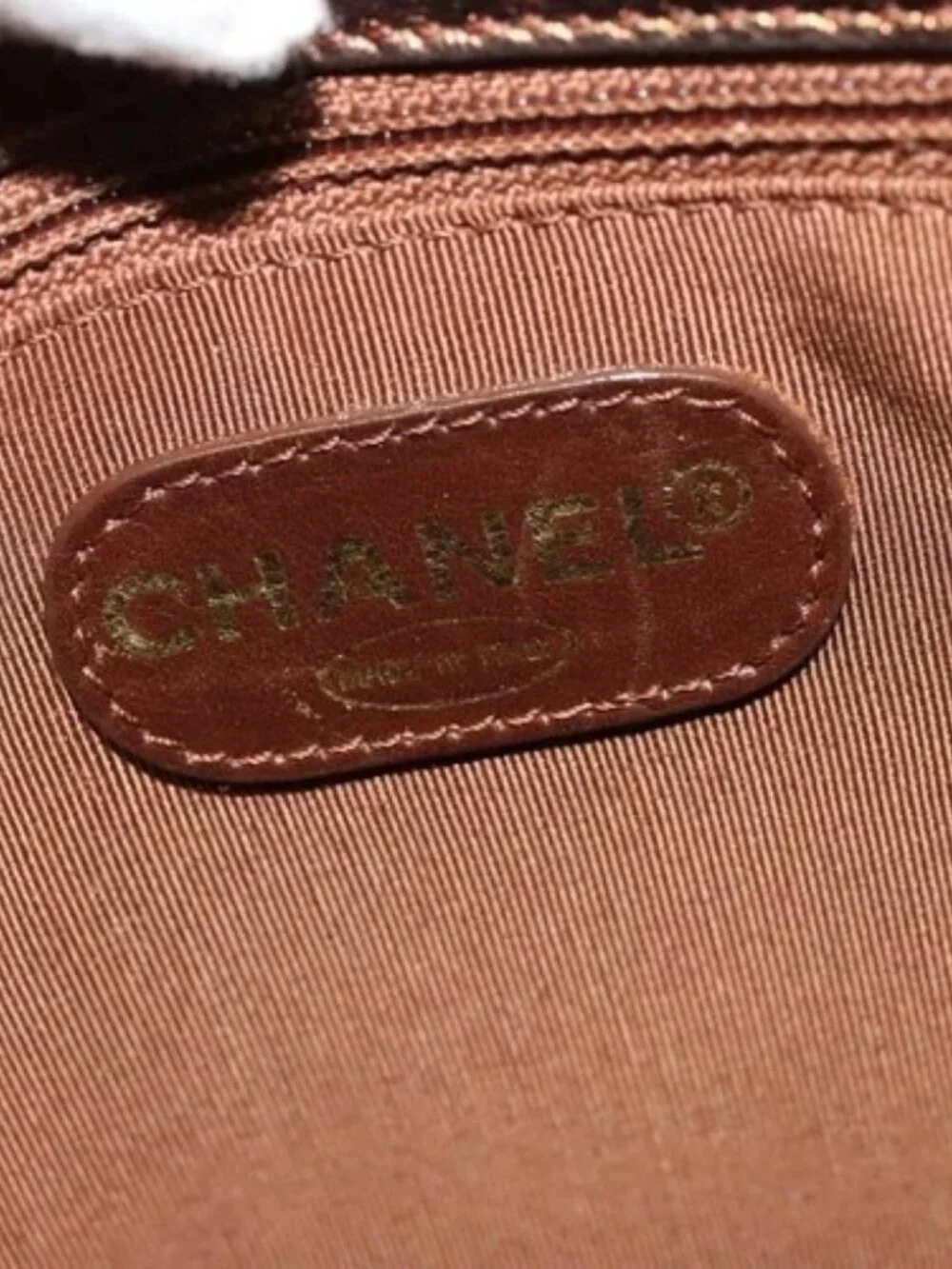 CHANEL Shoulder Bag Leather Brown Gold CC Auth bs24975